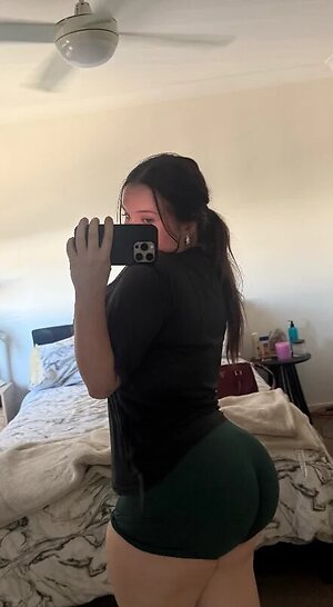 Tylah H Heavy Nude Leaked Photo #32