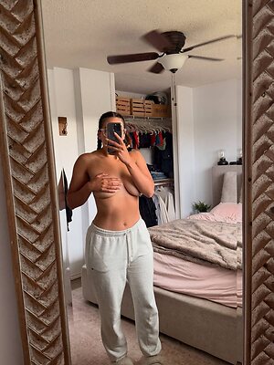 Tynikka Cadle leaked photo #6
