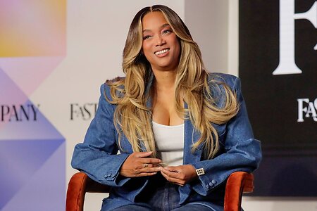 Tyra Banks leaked photo #26