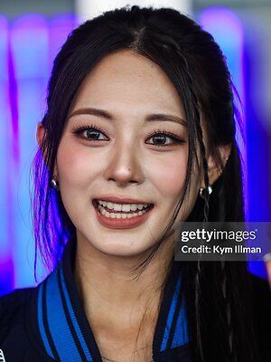Tzuyu leaked photo #63