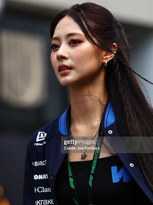 Tzuyu leaked photo #66