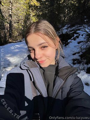 U-lucyuwu Nude Leaked Photo #92