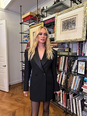 Uma Thurman leaked photo #24