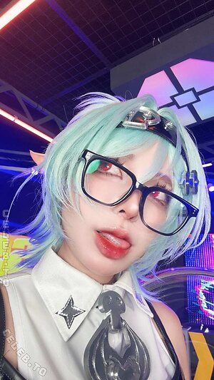 Umeko J leaked photo #740