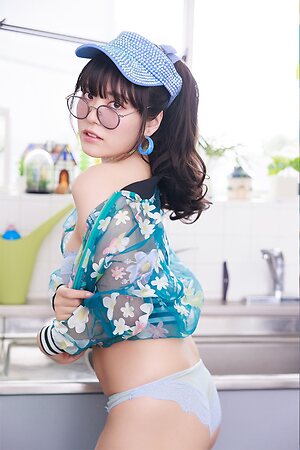 Umi Shinonome leaked photo #38