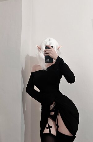 urvrtualsin leaked photo #5