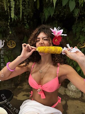 V7ena Nude Leaked Photo #23