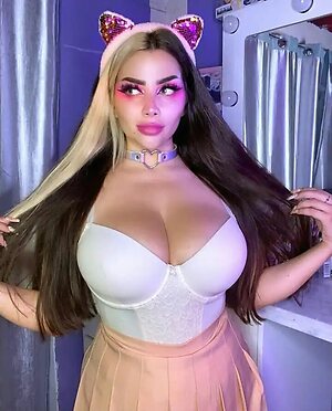 Vai Monroe leaked photo #5