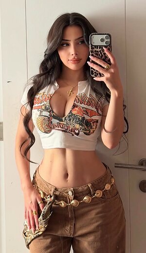 Vai Monroe