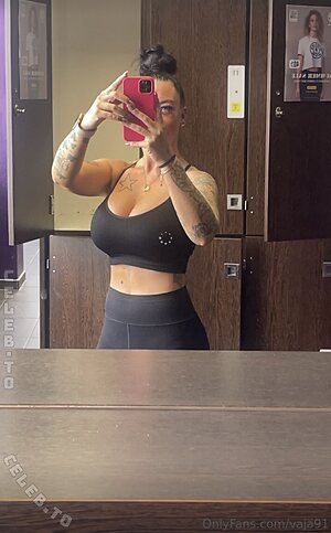 Vaja91 / vanessa_janine91 photo