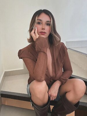 Val Nude Leaked Photo #4