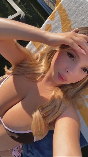 Vale leaked photo #61