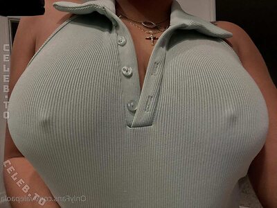 Valentina Paola Nude Leaked Photo #2