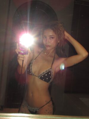 Valeria Tran leaked photo #3