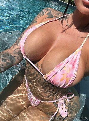 Valerie Cossette Nude Leaked Photo #31