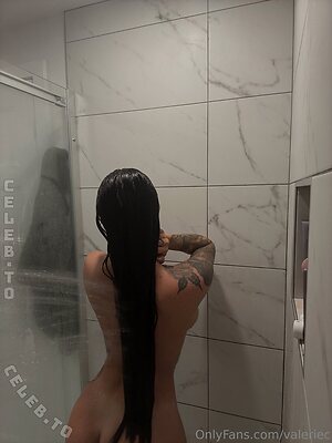 Valerie Cossette leaked photo #281