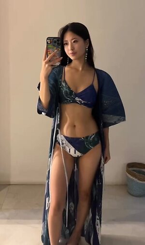 Valerie Pola leaked photo #4