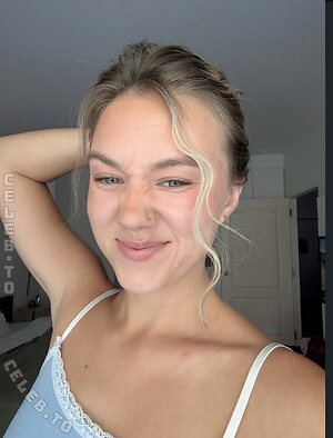 valeriyastill photo
