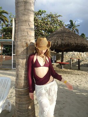 Valery Lagos leaked photo #4