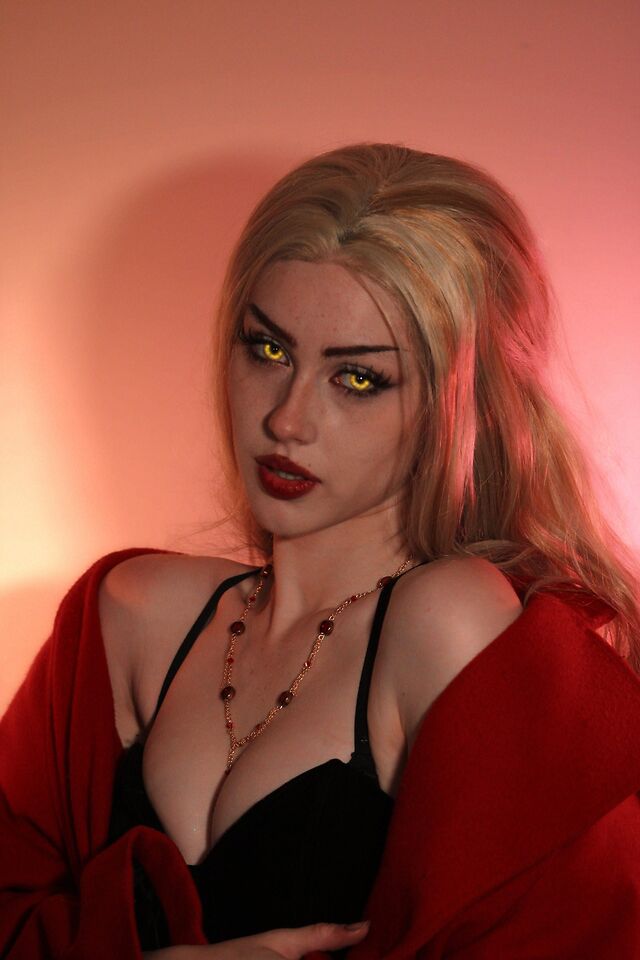 ValiantF0x leaked photos