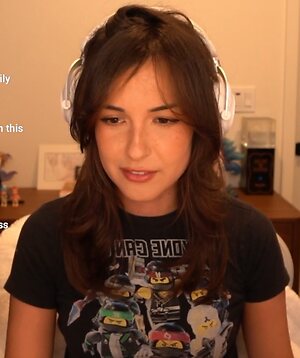 valkyrae assistant