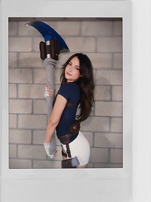 valkyrae assistant leaked photo #32