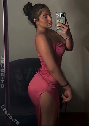 valonaash Nude Leaked Photo #53