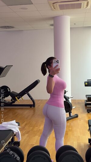 valonaash Nude Leaked Photo #65