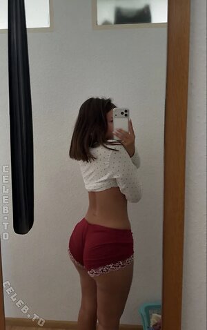 valonaash photo