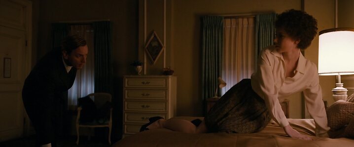 Valorie Curry leaked photo #16