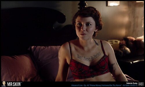 Valorie Curry leaked photo #26