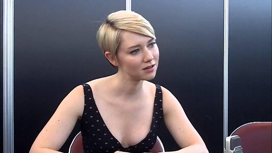 Valorie Curry leaked photo #49
