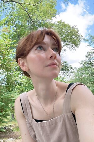 Valorie Curry