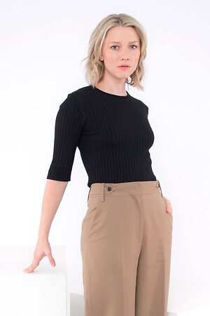 Valorie Curry