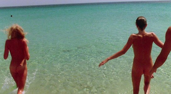 Valérie Quennessen Nude Leaked Photo #28