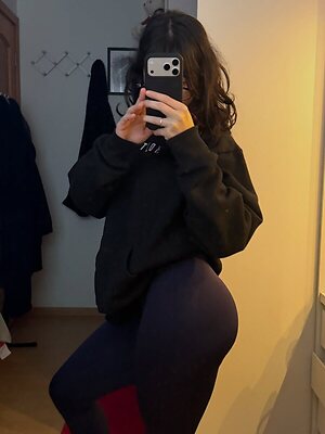 Vaneeeer_ leaked photo #5