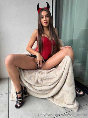Vanessa Alessia leaked photo #245
