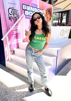 Vanessa Hudgens leaked photos