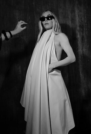 Vanessa Kirby leaked photo #16