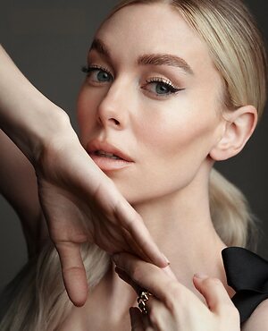 Vanessa Kirby leaked photo #57