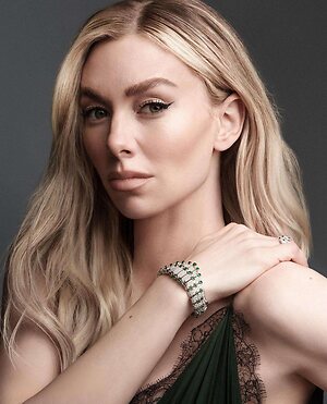 Vanessa Kirby leaked photo #58
