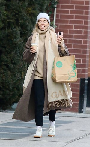 Vanessa Kirby leaked photo #107