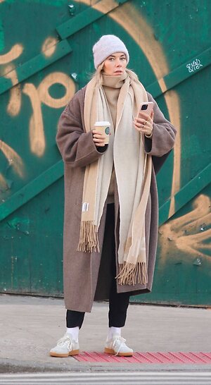 Vanessa Kirby leaked photo #111