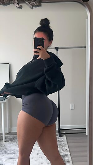 Vanessa Legrow