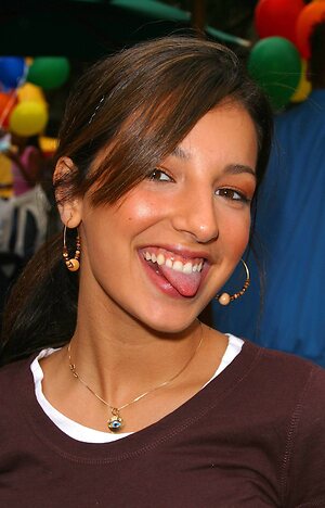 Vanessa Lengies leaked photo #2