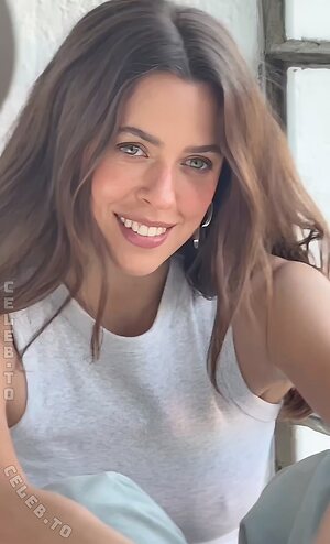 Vanessa Mai Nude Leaked Photo #60