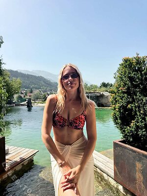 Vanessa Meisinger photo