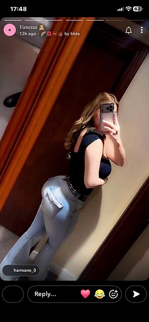 Vanessa leaked photo #39
