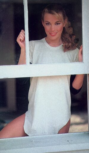 Vanna White leaked photo #17