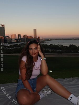 Vanutschii - Instagram Influencer Nude Leaked Photo #13